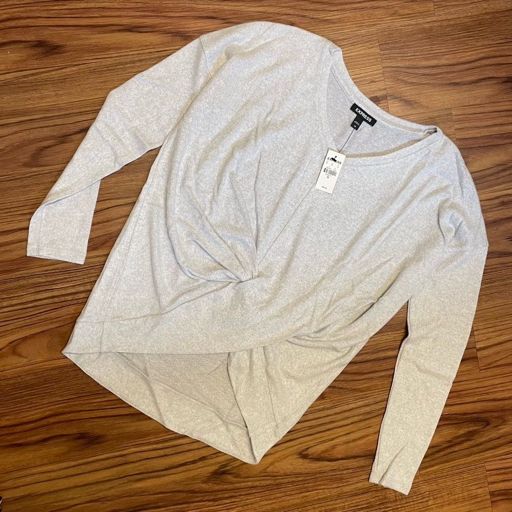 NWT Express XS Twist Front V-Neck London Sweater